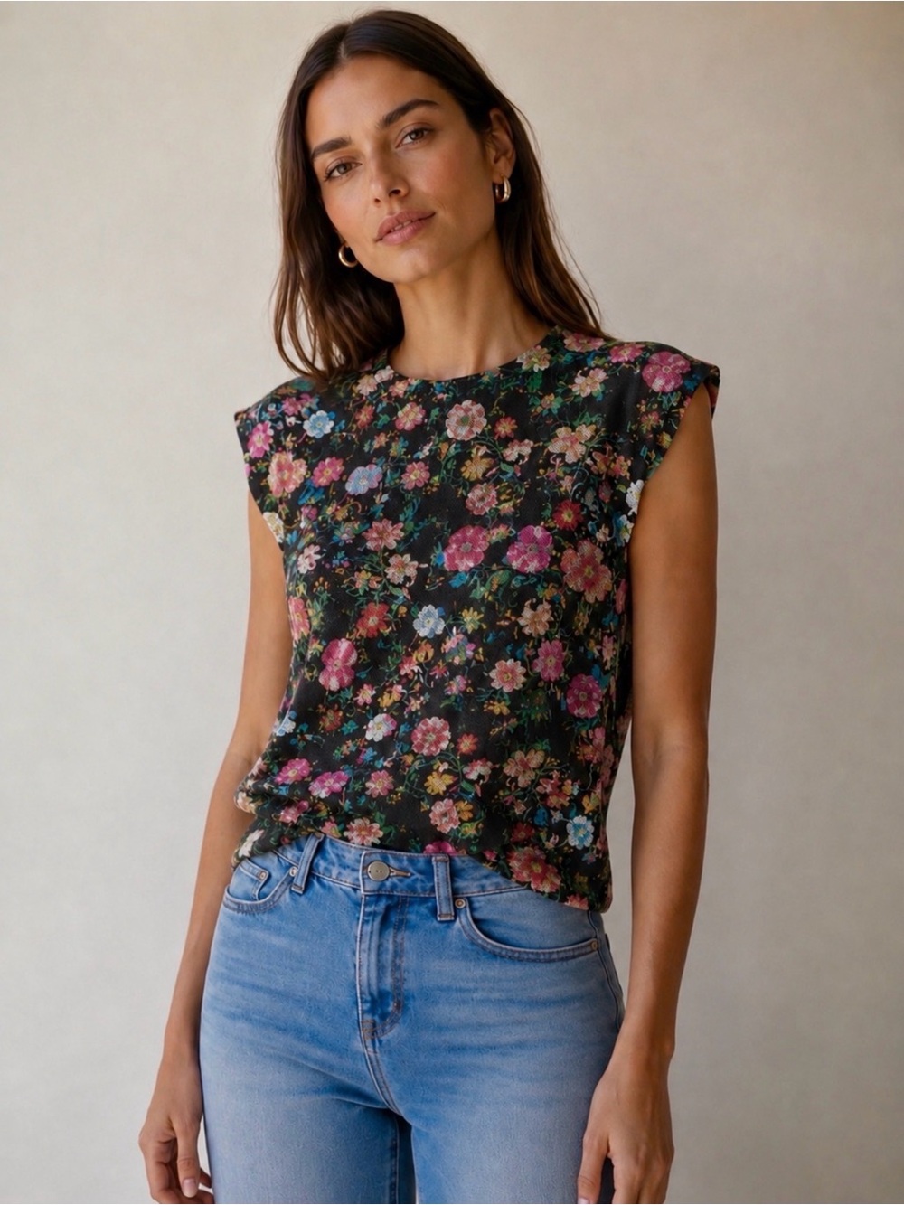 Laggia de Tessitori Black Multicolor Floral Sleeveless Knit Top Medium